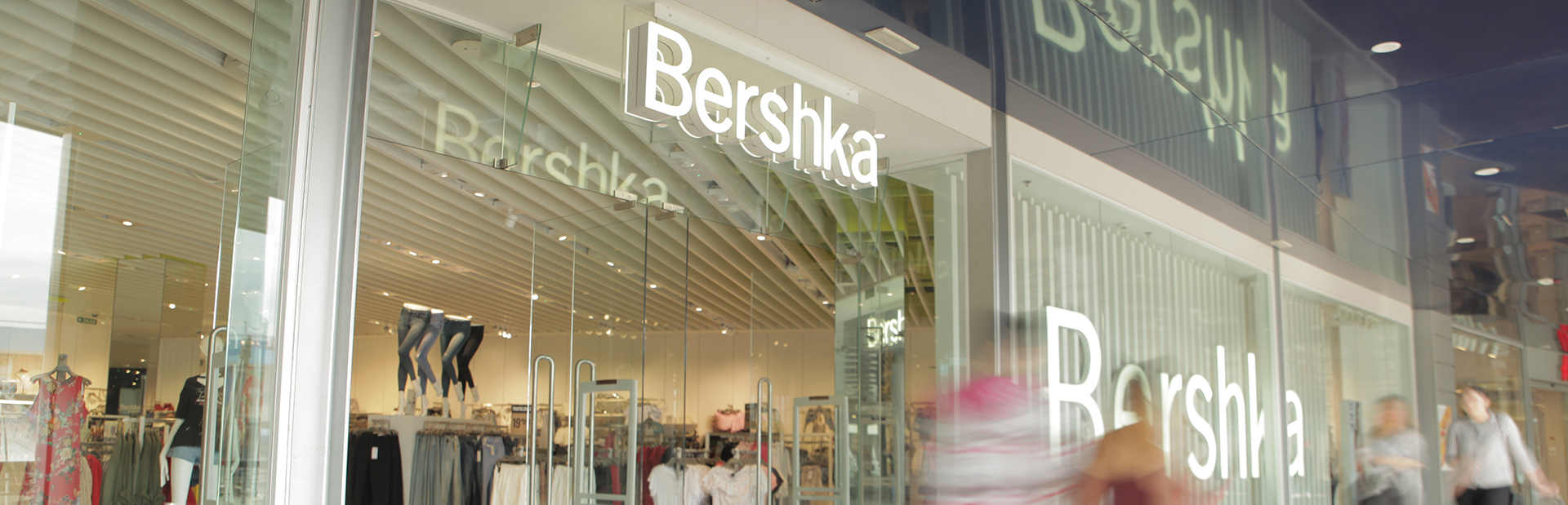 bershka mn4