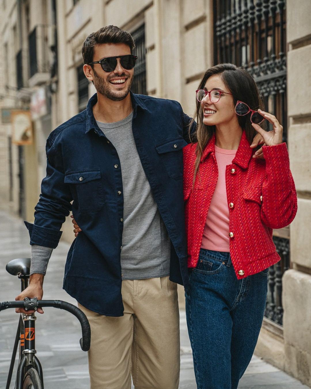 Compra unas gafas a juego con tu padre en Alain Afflelou de MN4